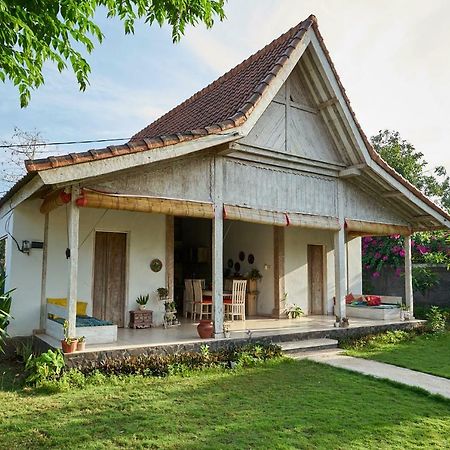 Villa Coral เปมูเตรัน ภายนอก รูปภาพ