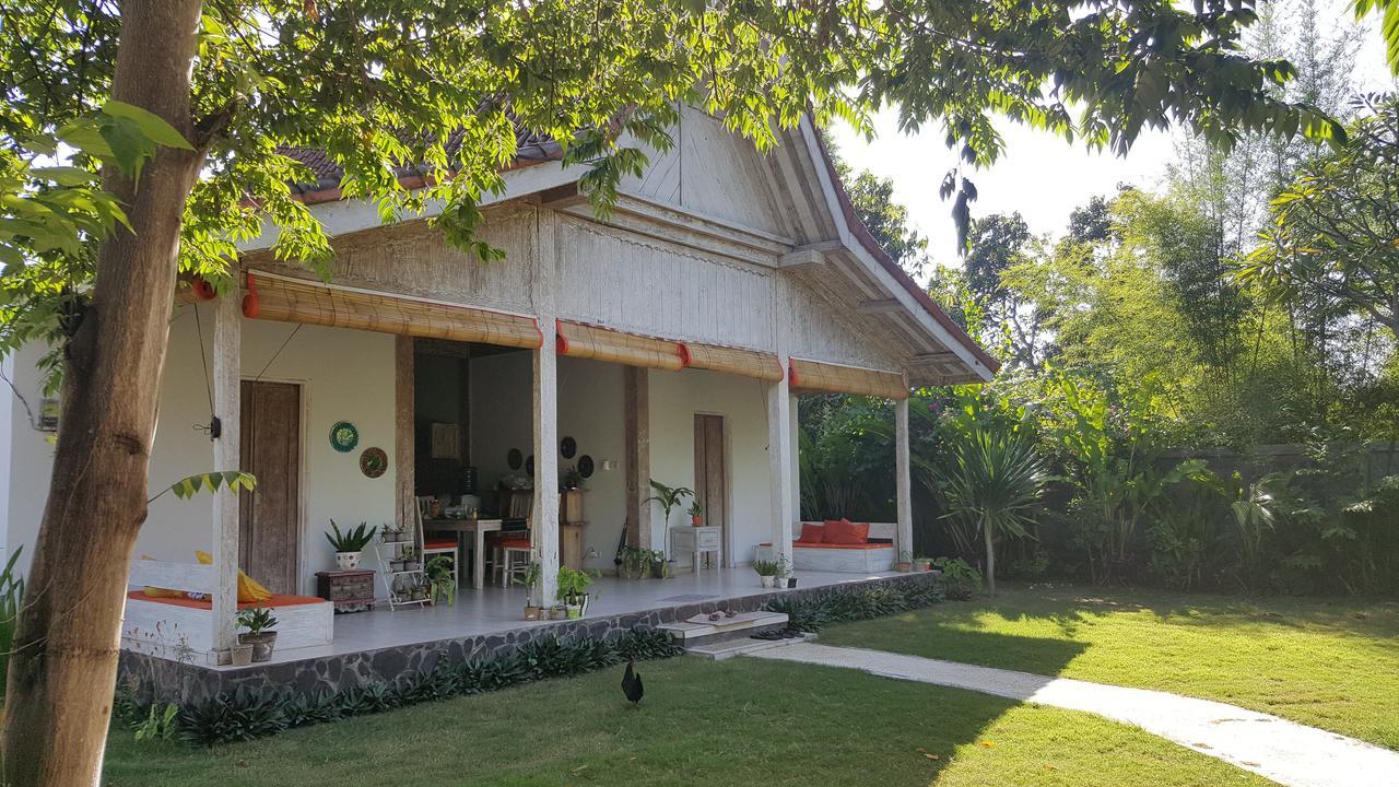 Villa Coral เปมูเตรัน ภายนอก รูปภาพ