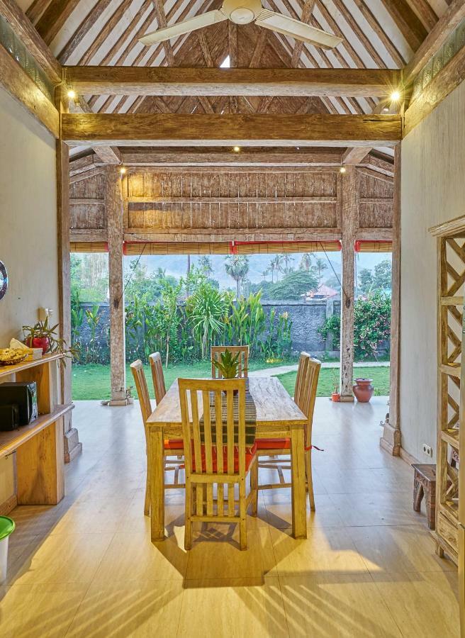 Villa Coral เปมูเตรัน ภายนอก รูปภาพ