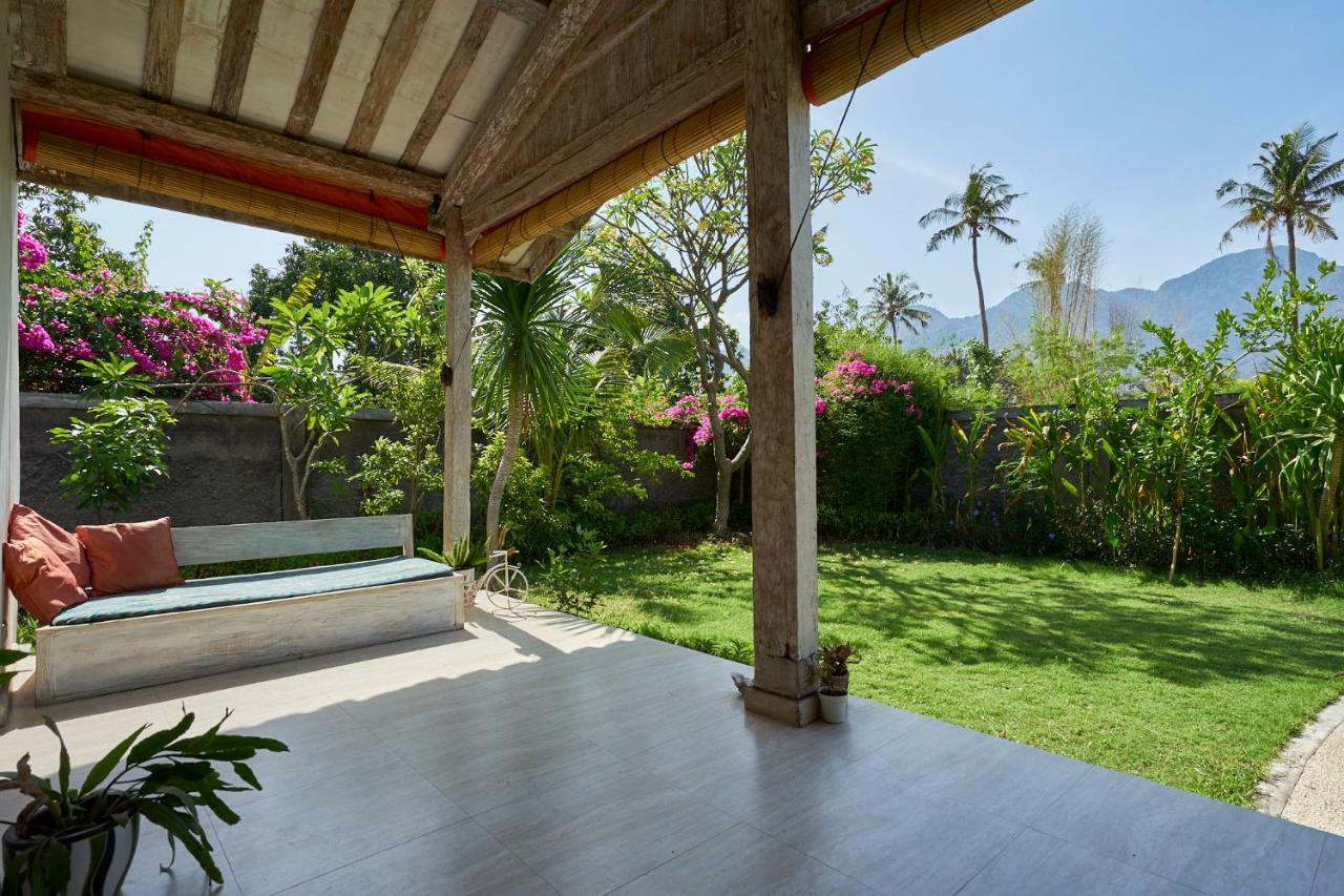 Villa Coral เปมูเตรัน ภายนอก รูปภาพ